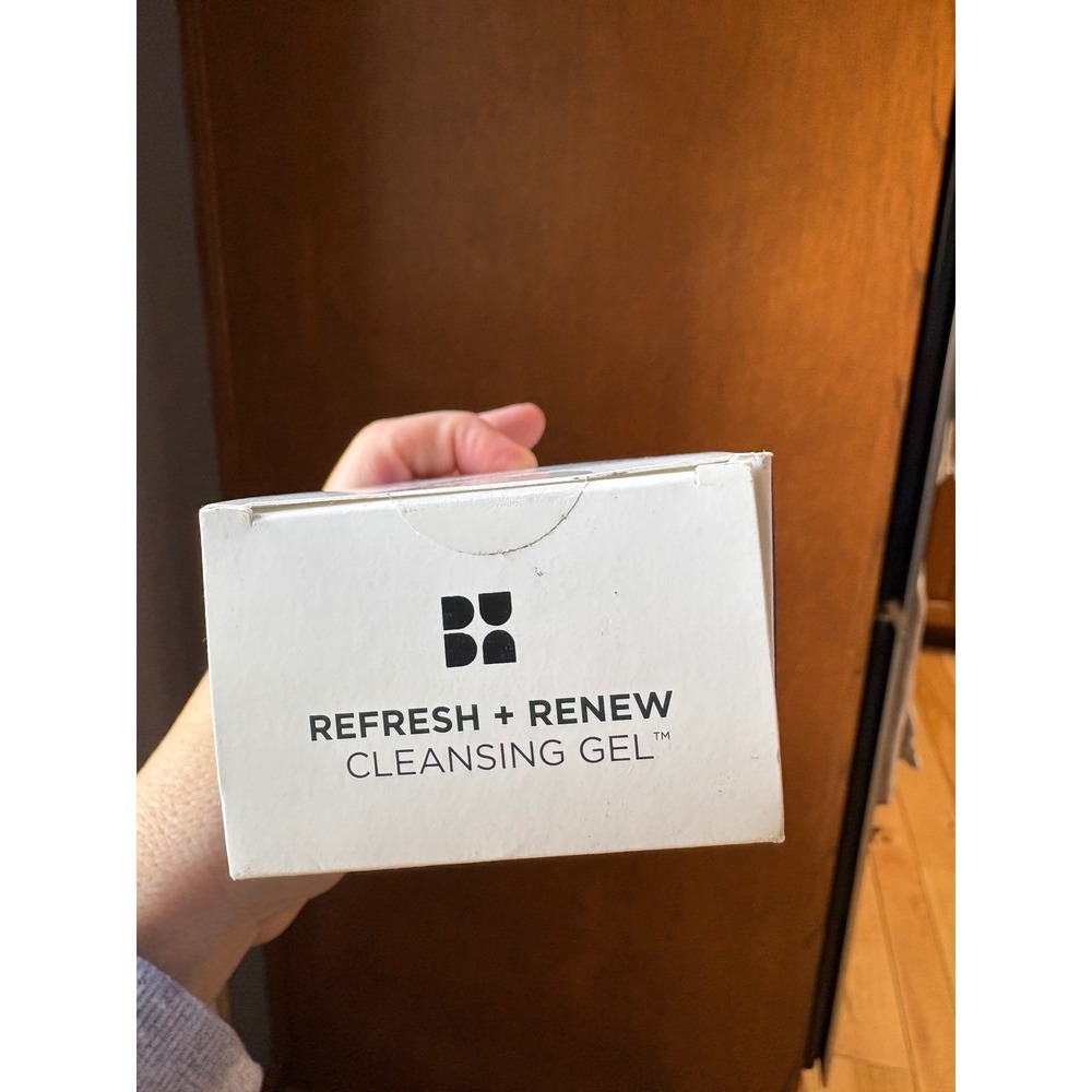 Beverly Hills MD Refresh + Renew Cleansing Gel 6oz 177mL Face Wash sealed - Picture 2 of 4